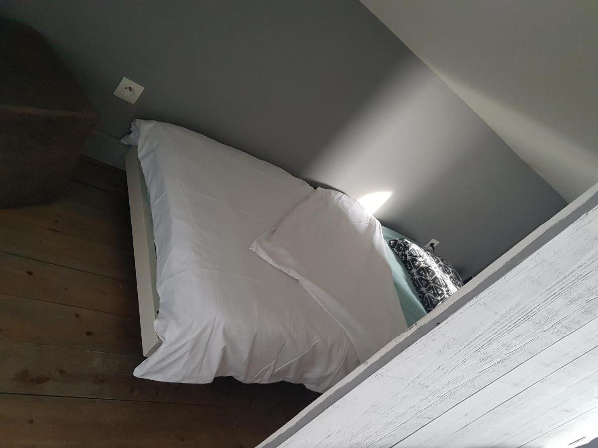 Gite Cocooning Avec Piscine Bouge-Chambalud Exterior foto